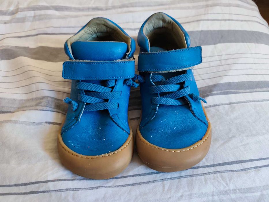 Боси обувки  32 размер момче сини