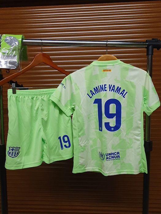 Vând echipament fotbal copii