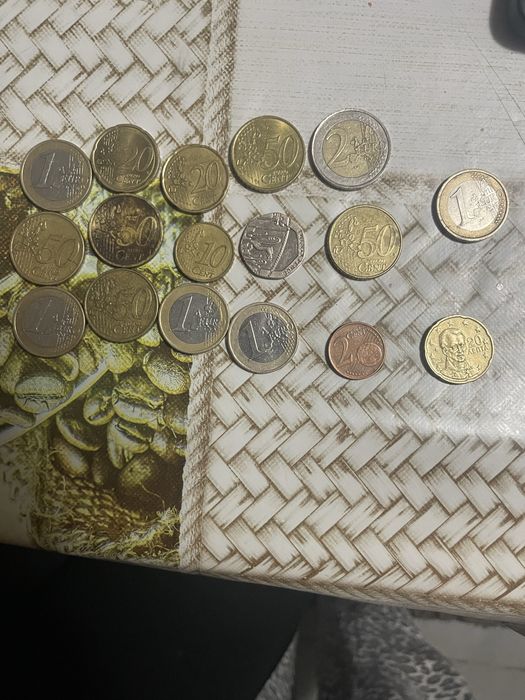 Monezi vechi și străine