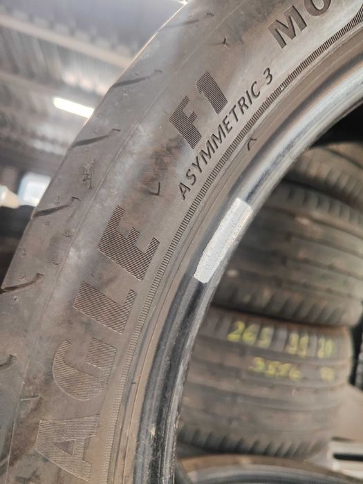 2бр. летни гуми 275/35/19 Goodyear