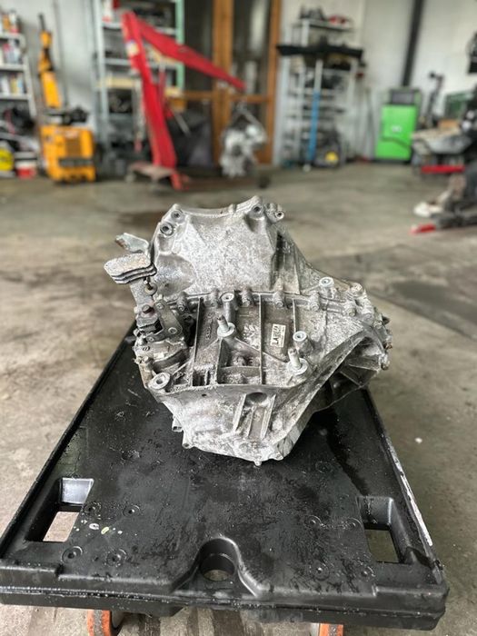 Cutie viteze manuala 6+1 trepte Mazda 3 BM 2014 1.5 benzina