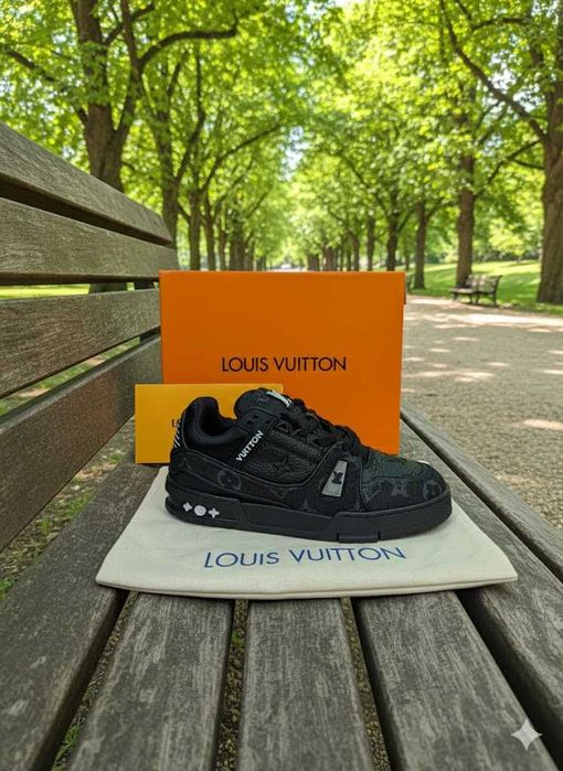 Adidasi LV Trainers Negru - Adidasi Full box - Premium - Verificare