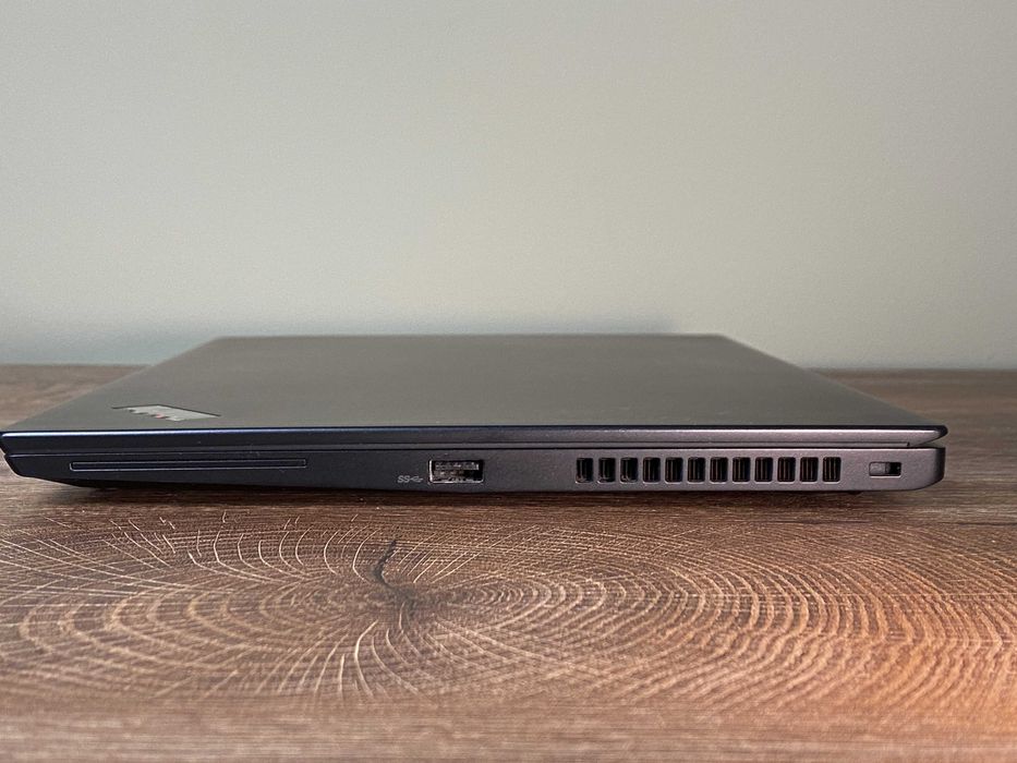 Лаптоп LENOVO THINKPAD T480/s 14" i5-8250u/ 8GB/256GB NVMe/FullHD/HDMI