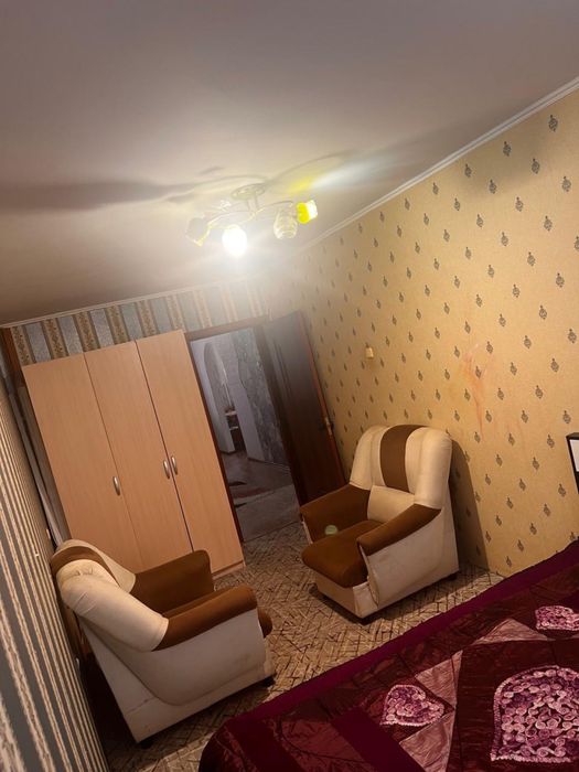 Сдам 2комн квартиру центр