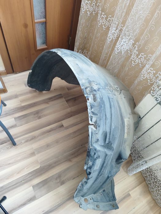 Патрол у 62 фендер подкрыльник