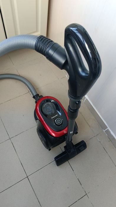 Пылесос Samsung 1800w