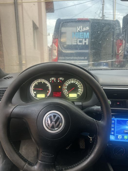 VOLKSWAGEN Golf 2001 — imagine 2