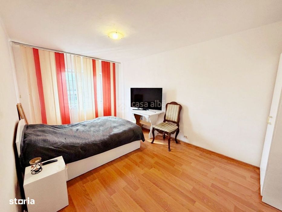 Pacurari - Moara de Foc, 3 camere decomandat, luminos, etaj 3