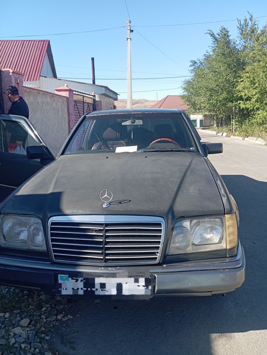 Продам Мерседес 124