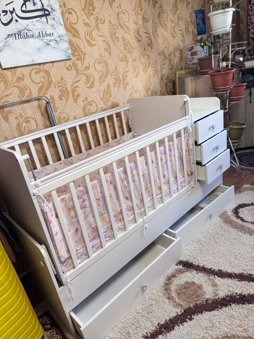 Продам десткую кровать