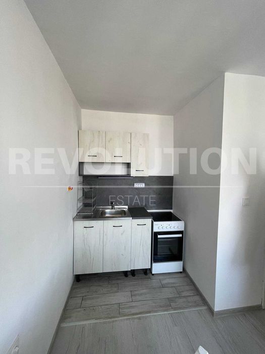 Дава се под наем Двустаен апартамент в Пловдив, Кършияка - 45 кв.м за 250 € - Снимка #1