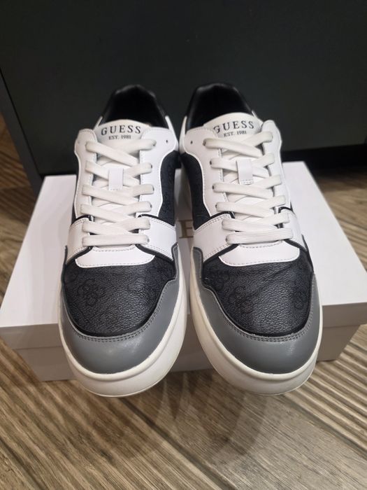 Мъжки маратонки GUESS