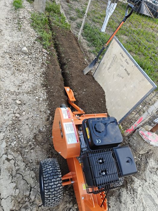 Aparat de sapat santuri (trencher)