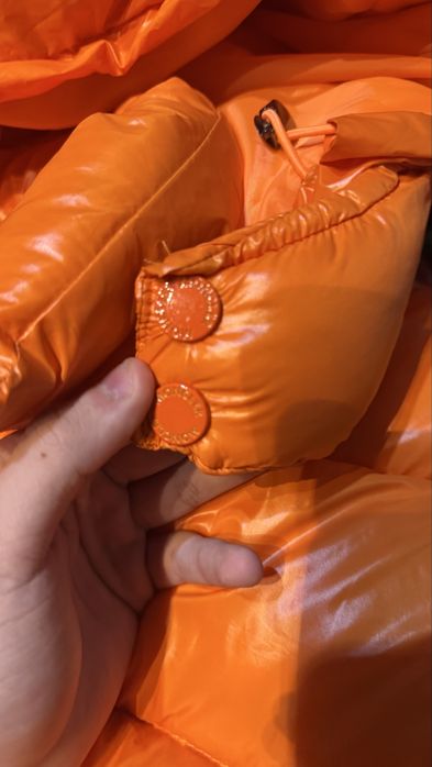 Geaca M.o.n.c.l.e.r XXL  NFC TAG VALID