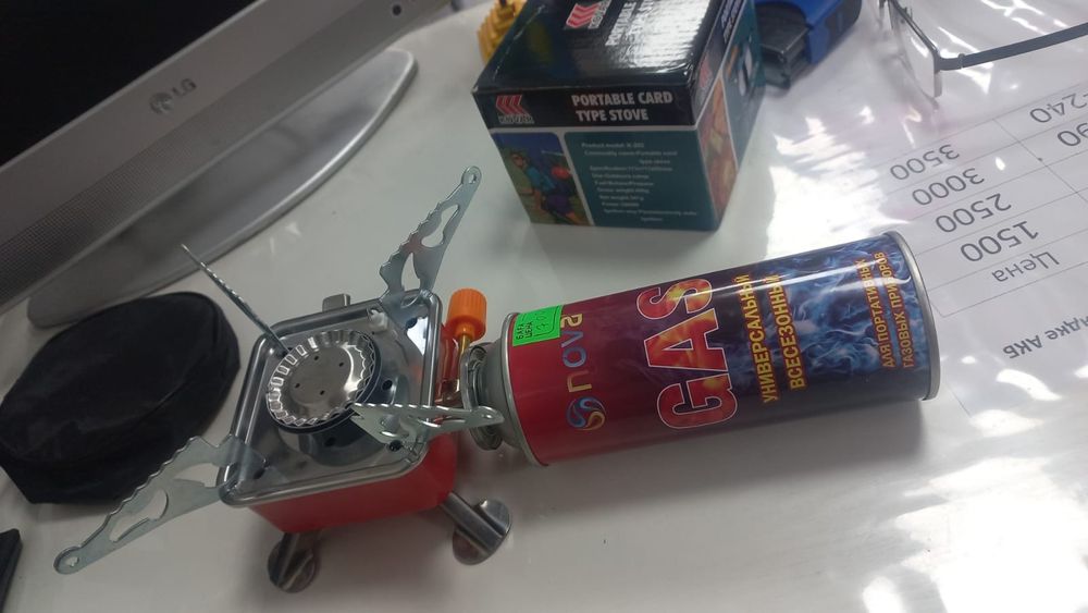 Газовая горелка с балончиком