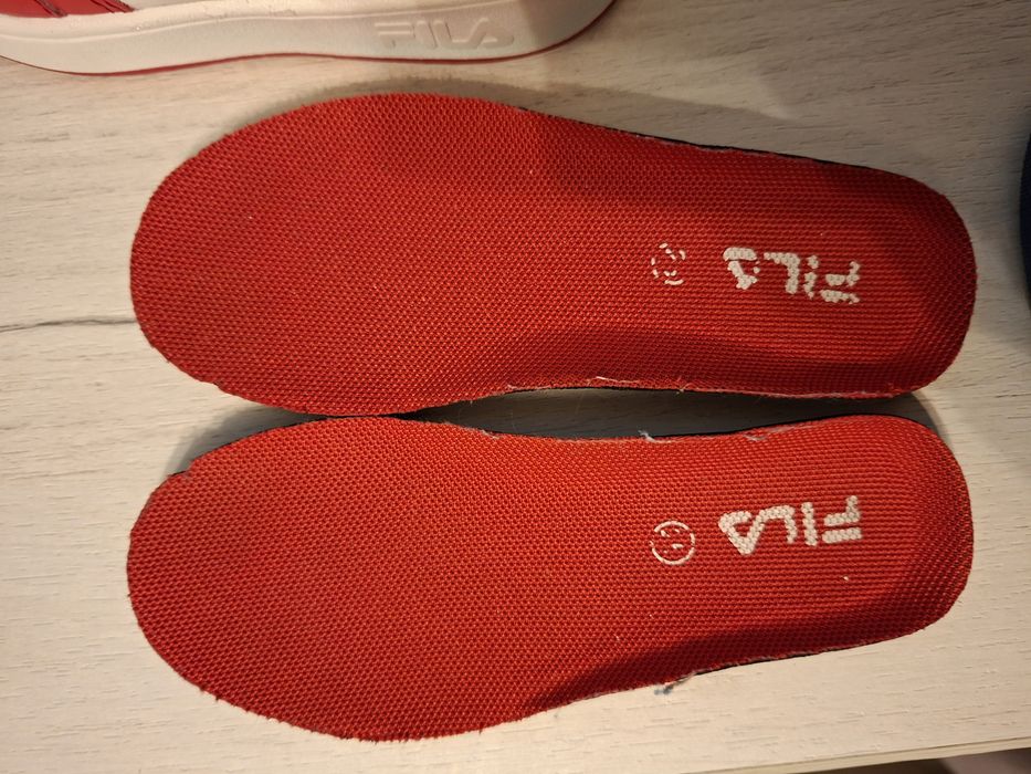 Adidasi copii 25-26