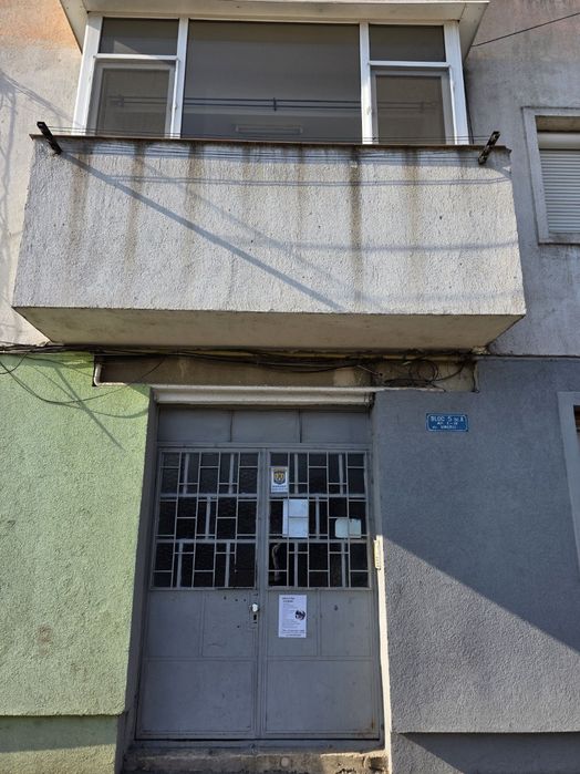 Apartament 2 camere Central Rm Sarat