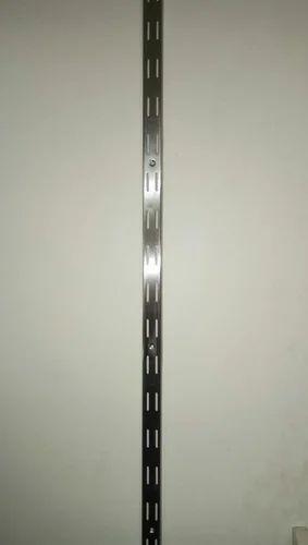 Kiyim magazinlar uchun kiyim ilgich