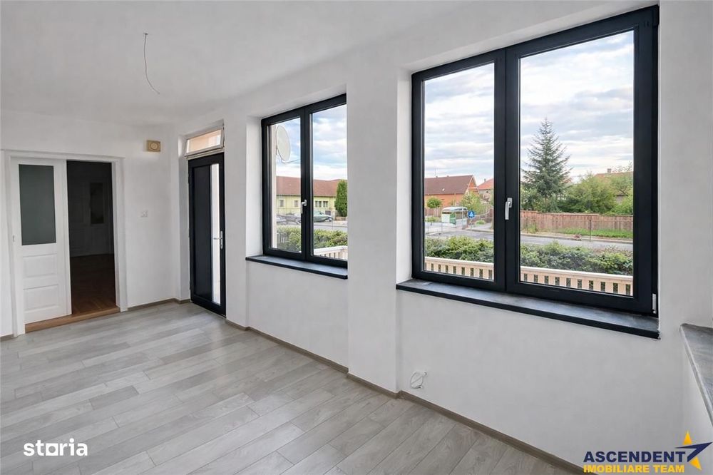 TUR 3D!In areal apreciabil,particulara casa cu 680 mp teren,Miercurea