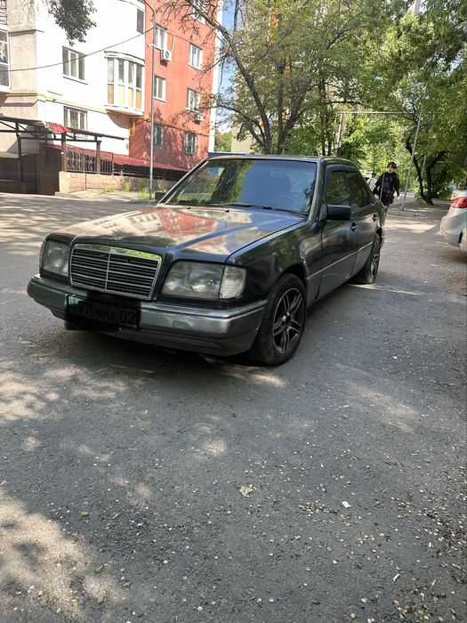 Продам мерседес W124 m104 3.2 объем