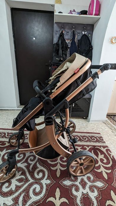 Коляска в хорошем состоянии