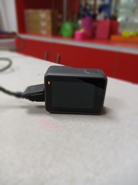 Продам экшн камеру шоу про7силвер