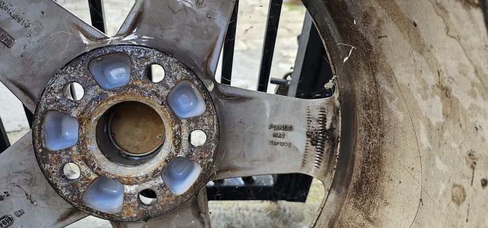 Джанти Ауди 17 със Гуми NEXEN DOT 23