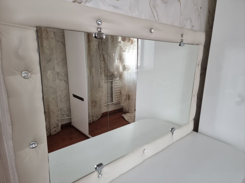 Продам комод и пуфик