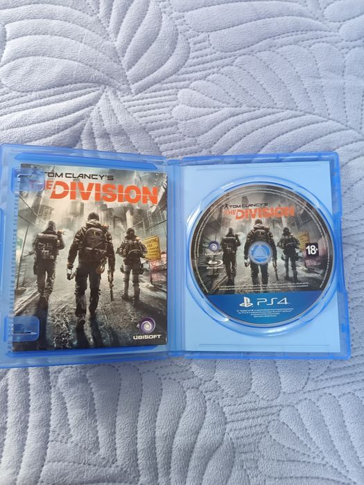 Продам диск на пс4:the division