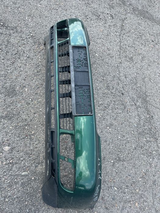 Бампер передний Ауди А4 В5