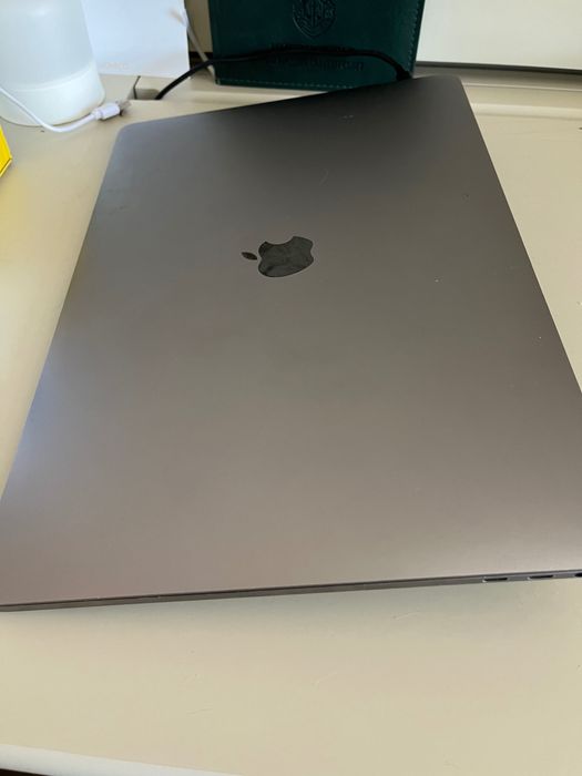 Лаптоп MacBook Pro 15", 2017, A1707