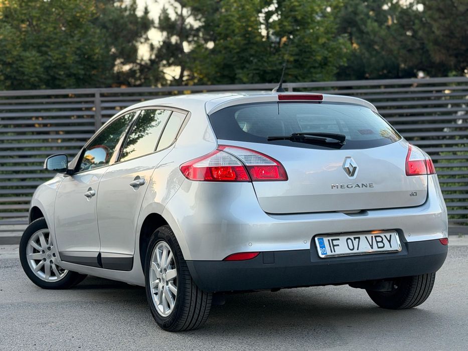 RENAULT Megane 2011 — imagine 4