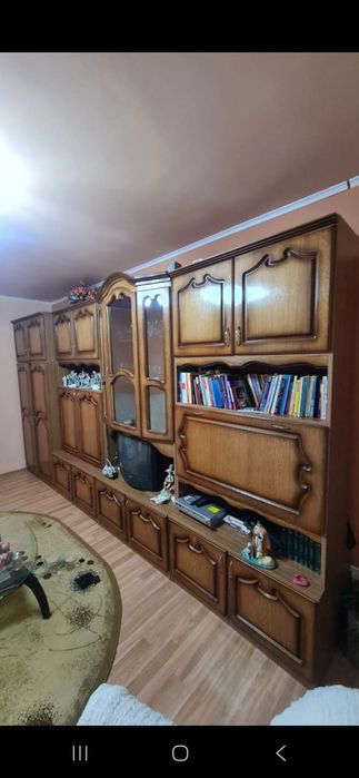 Mobila de living din lemn