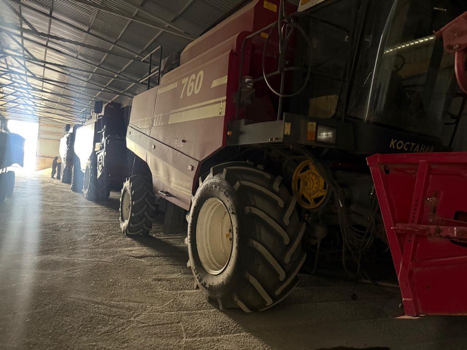 Продам комбайн Есиль 760