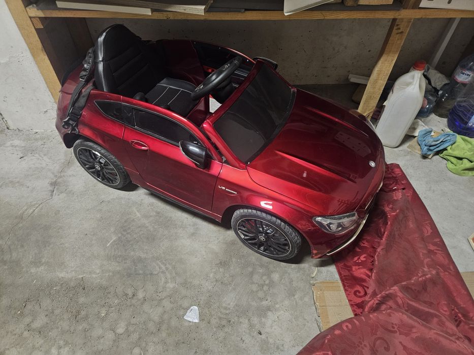 Кола с дистанционно на акумулатор