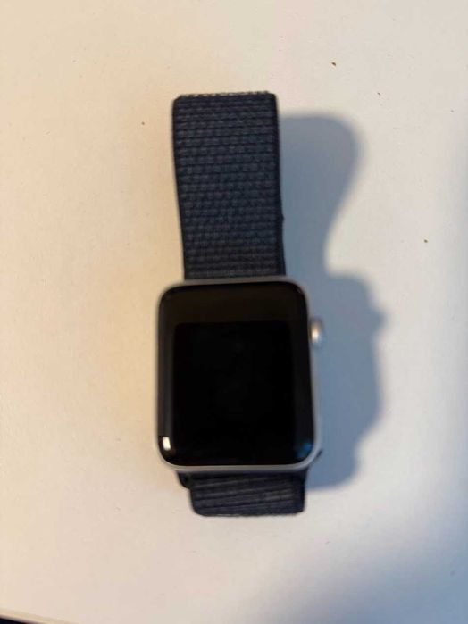 Apple Watch Series 3 42 мм