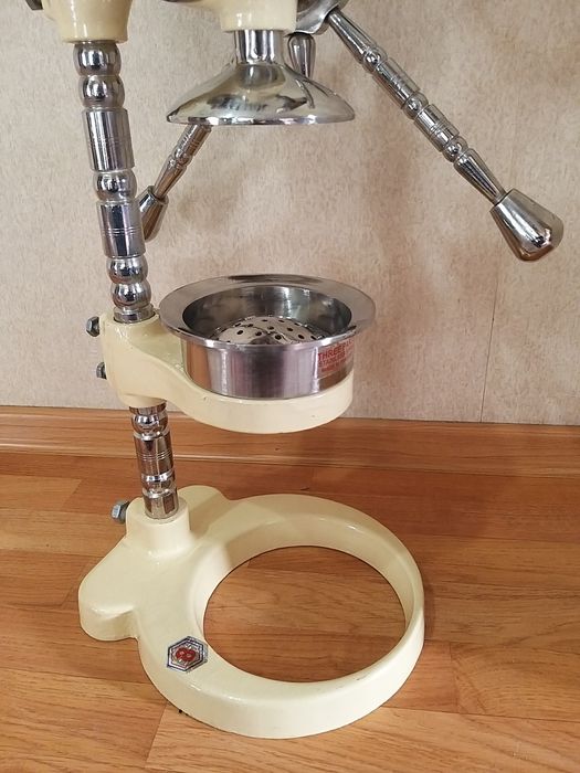 Соковыжималка пресс размер 8