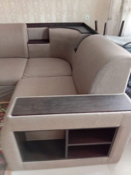 Продам угловой диван