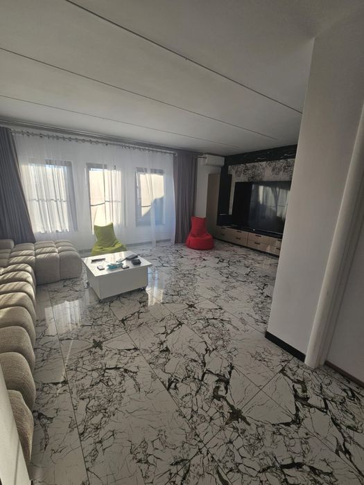 Casa complet mobilata, parter plus etaj