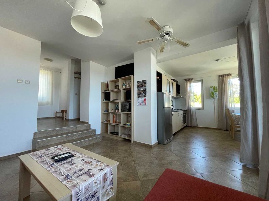 Апартамент до река Караагач, на брега на морето ,за РИБАРИ, ЕСЕН 2025