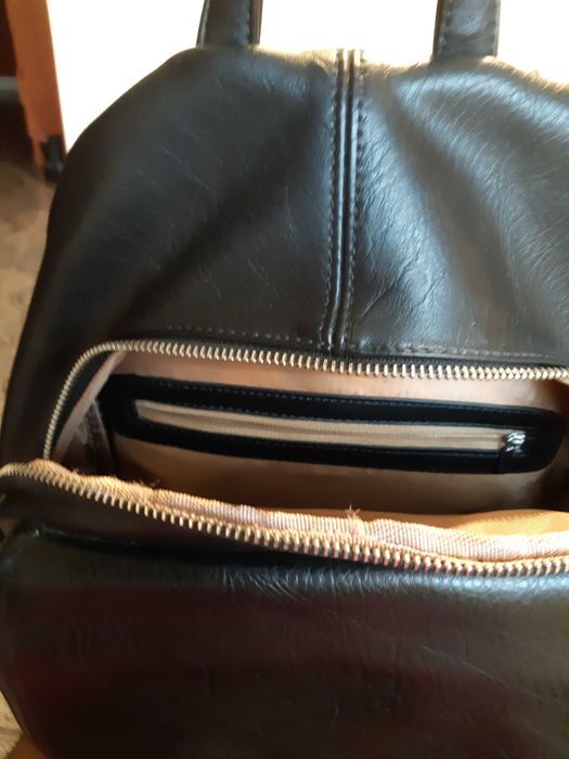 Rucsac dama nou piele ecologica de foarte buna calitate