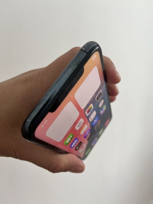 Iphone 11 pro max 64 GB