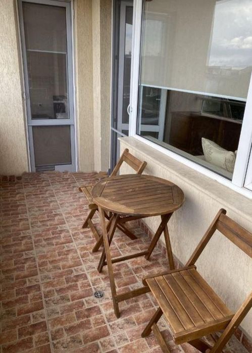 Дава се под наем Двустаен апартамент в Варна, Център - 75 кв.м за 600 € - Снимка #4