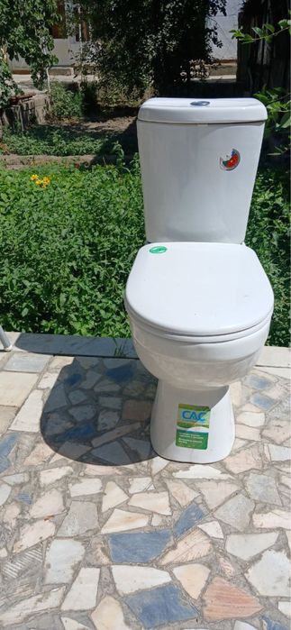 Unitaz           Toilet
