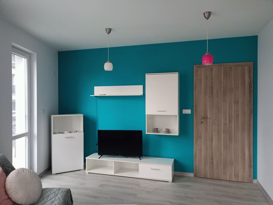 Дава се под наем Двустаен апартамент в Пловдив, Кършияка - 65 кв.м за 378.93 € - Снимка #1