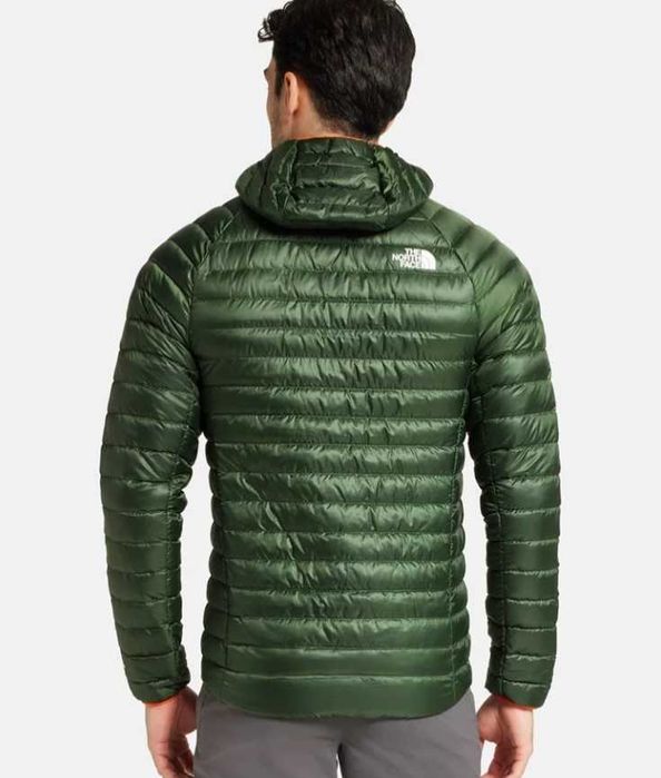 Geaca puf The North Face, 800 cuin down, masura S, noua, sigilata