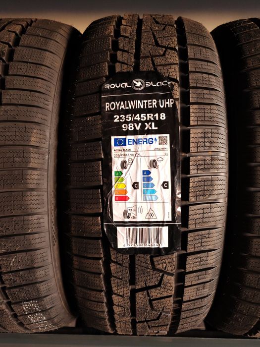 235 45 R18 iarna Anvelope Cauciucuri Continental noi 8mm DOT 2025