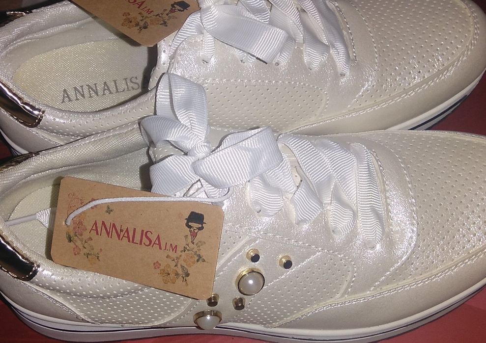 Спортни обувки Annalisa J.M