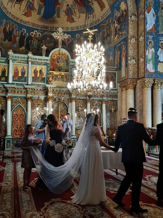 Rochie de mireasa cu voal