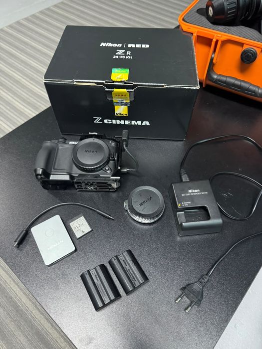 Nikon ZR | RED кинокамера FullFrame новая